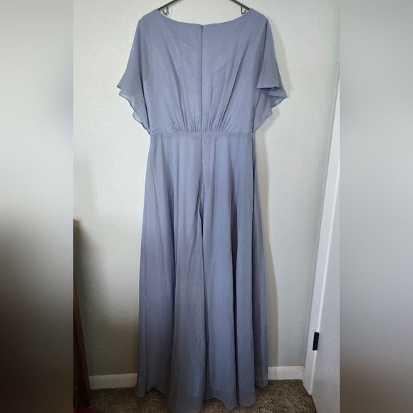 JJ's House Light Blue Gown - Picture 2 of 9